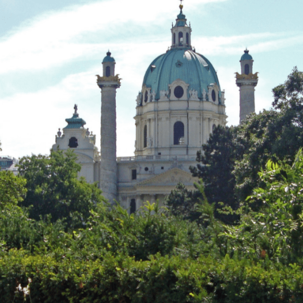 Wiener Karlskirche in Summer 1
